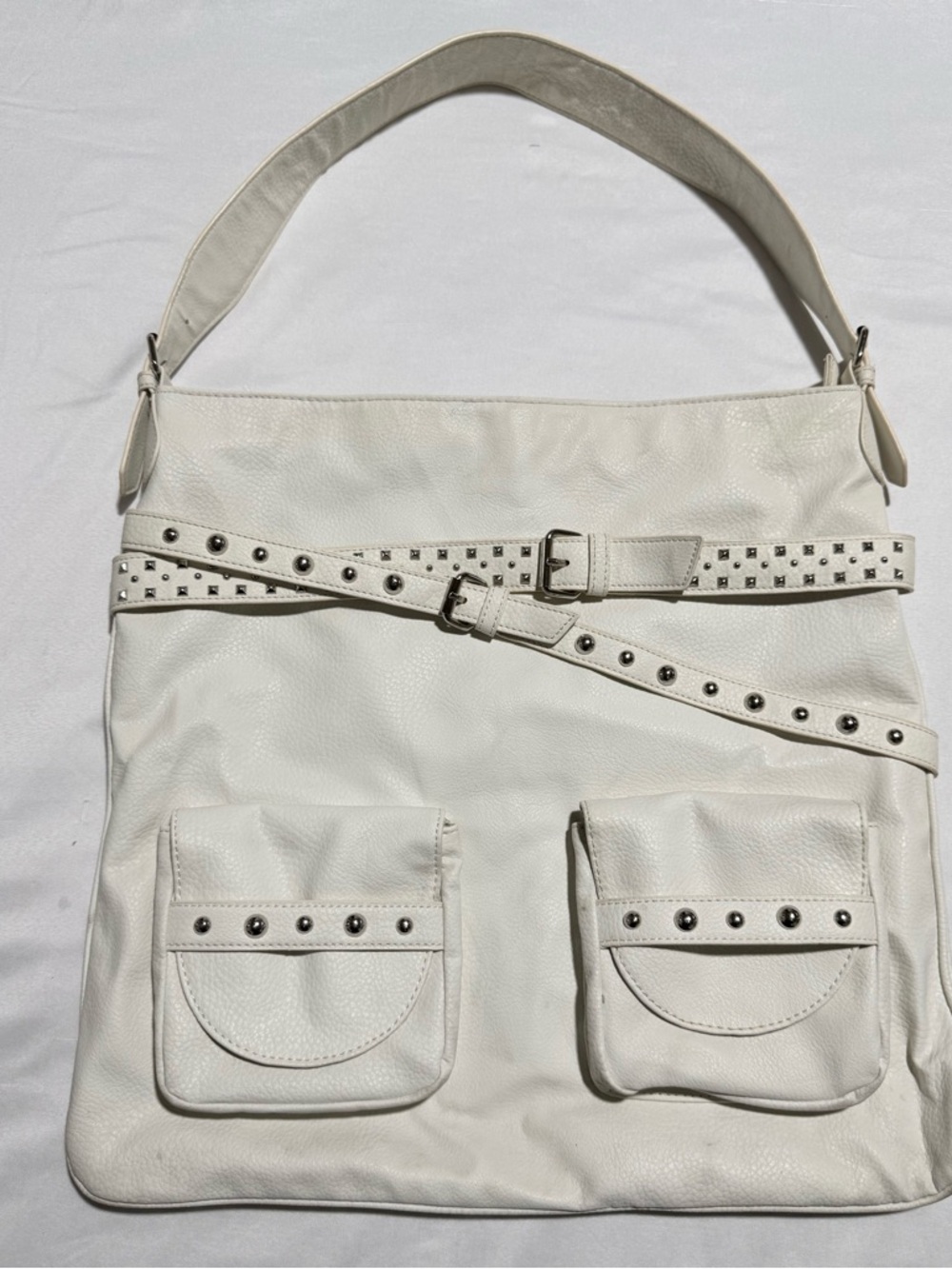 Vintage Women’s White Studded Purse With Dual Front Pockets And Detailed Belt .